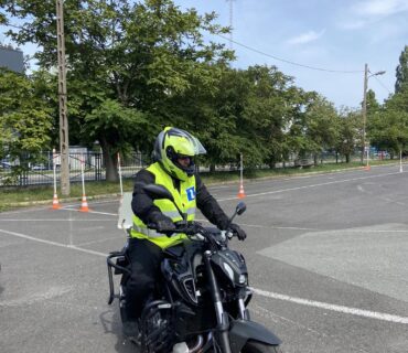 kurs_prawo_jazdy_kategoria_A_motowiolka_szkoła_jazdy_opole